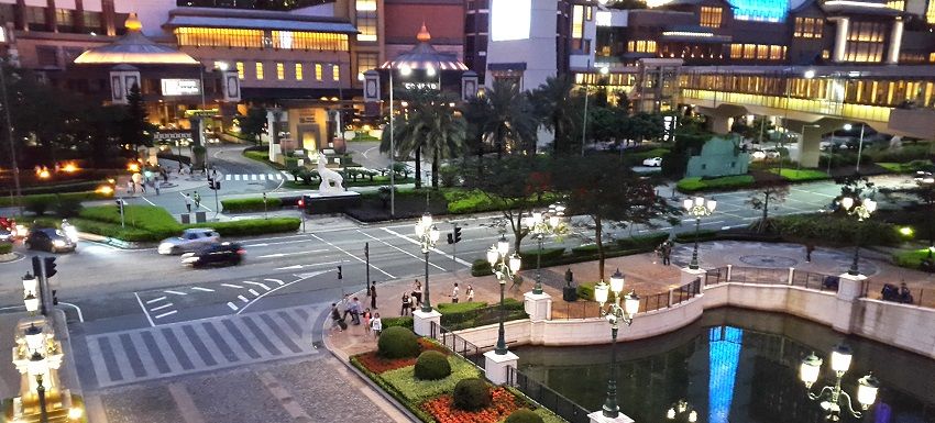 Golden Week Boost: Macau Gaming Revenue Surpasses Forecasts Golden Week Boost: Macau Gaming Revenue Surpasses Forecasts