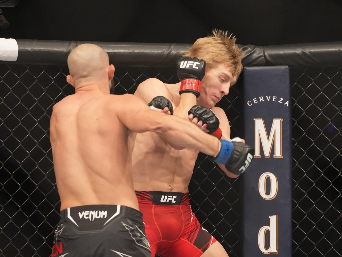 Gordon Ramsay Explains Chandler's Defeat Against Pimblett Gordon Ramsay Explains Chandler's Defeat Against Pimblett
