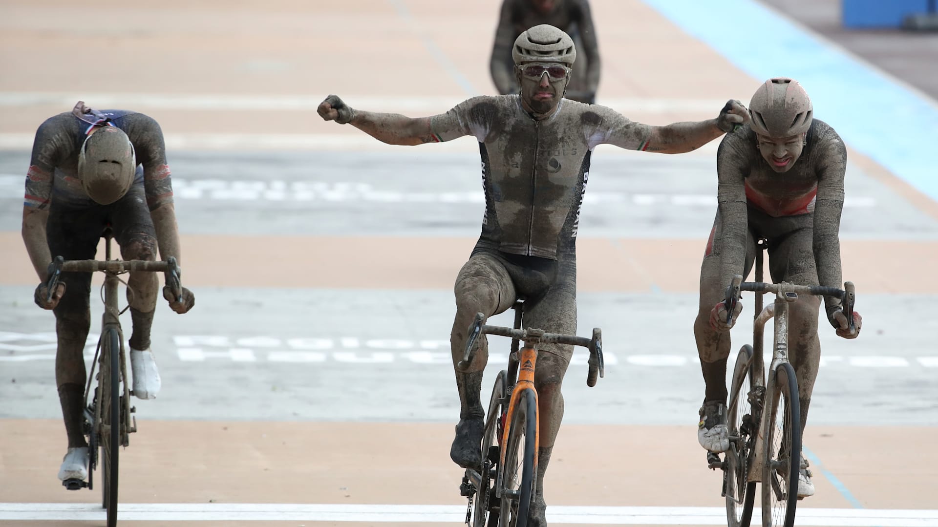 Gravel Bike Tech At Paris-Roubaix 2025: Exploring The Innovations