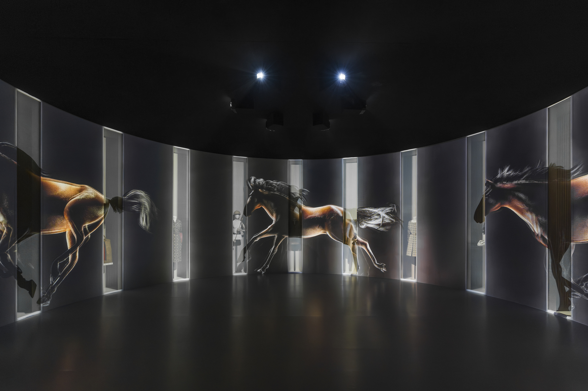 Gucci's Shanghai Exhibition: A Closer Look