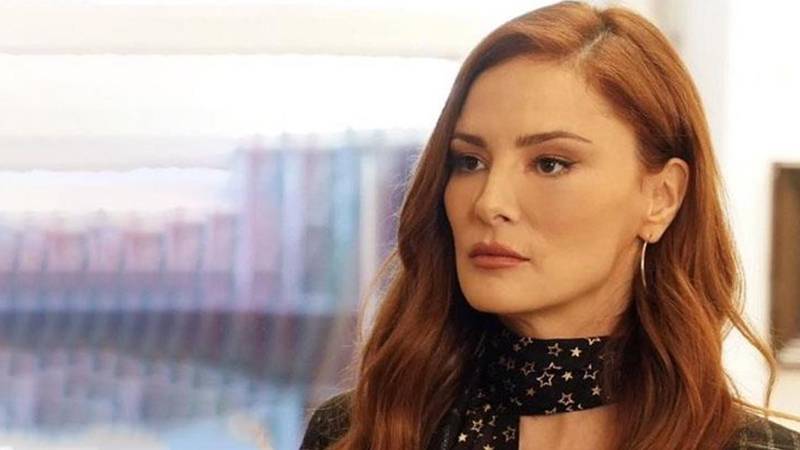 Gülşen Bubikoğlu'nun Son Hali: Yeşilçam Güzeli Hayranlarını Şaşırttı! Mine Tugay'dan Da Tepki Geldi! Gülşen Bubikoğlu'nun Son Hali: Yeşilçam Güzeli Hayranlarını Şaşırttı! Mine Tugay'dan Da Tepki Geldi!
