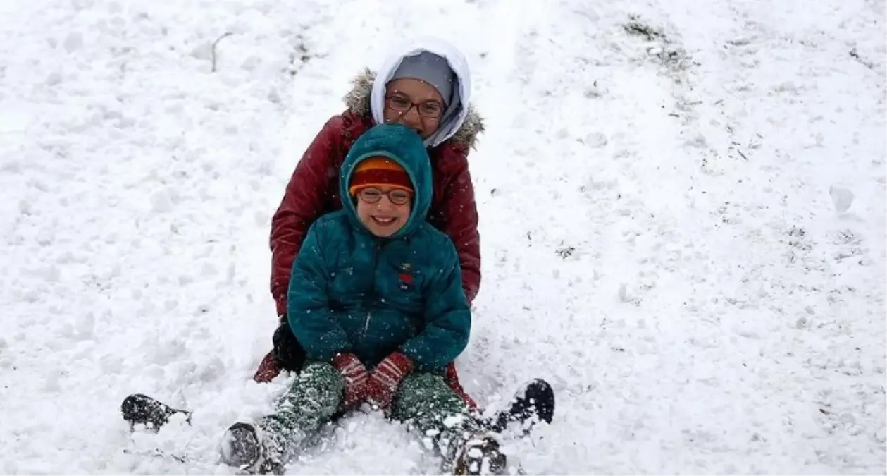 Gümüşhane Valiliği'nden Okul Tatil Açıklaması: 24 Şubat