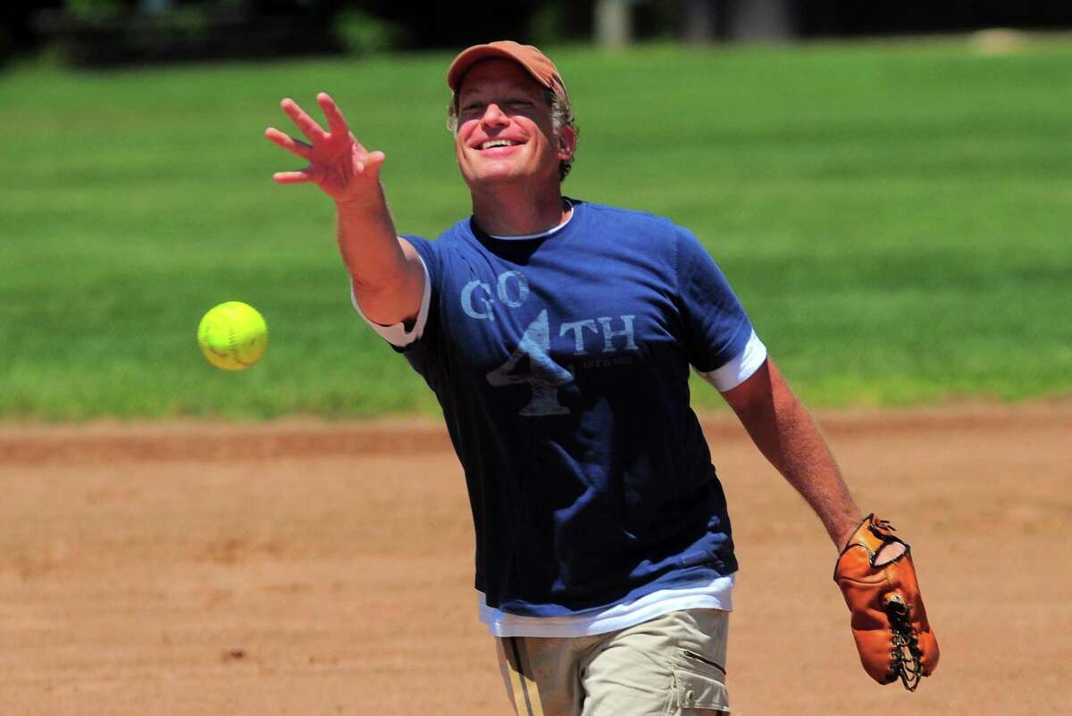 Halle Bailey: From Alcoa To Tennessee, Following Family's Softball Tradition Halle Bailey: From Alcoa To Tennessee, Following Family's Softball Tradition