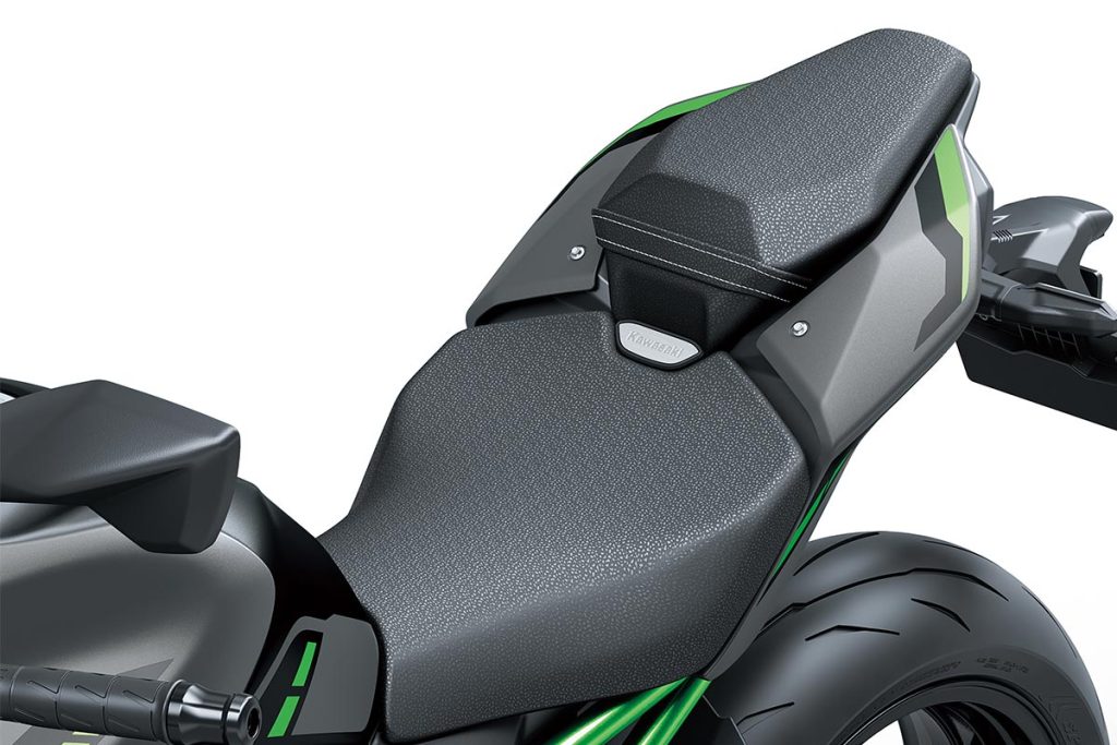 Harga Kawasaki Z900 Dan Z900 SE: Perbandingan Dan Fitur Unggulan (Kurang Dari Rp 200 Juta) Harga Kawasaki Z900 Dan Z900 SE: Perbandingan Dan Fitur Unggulan (Kurang Dari Rp 200 Juta)
