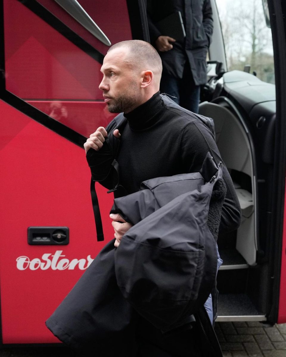 Heitinga's Kansen Op Ajax Trainerschap Heitinga's Kansen Op Ajax Trainerschap