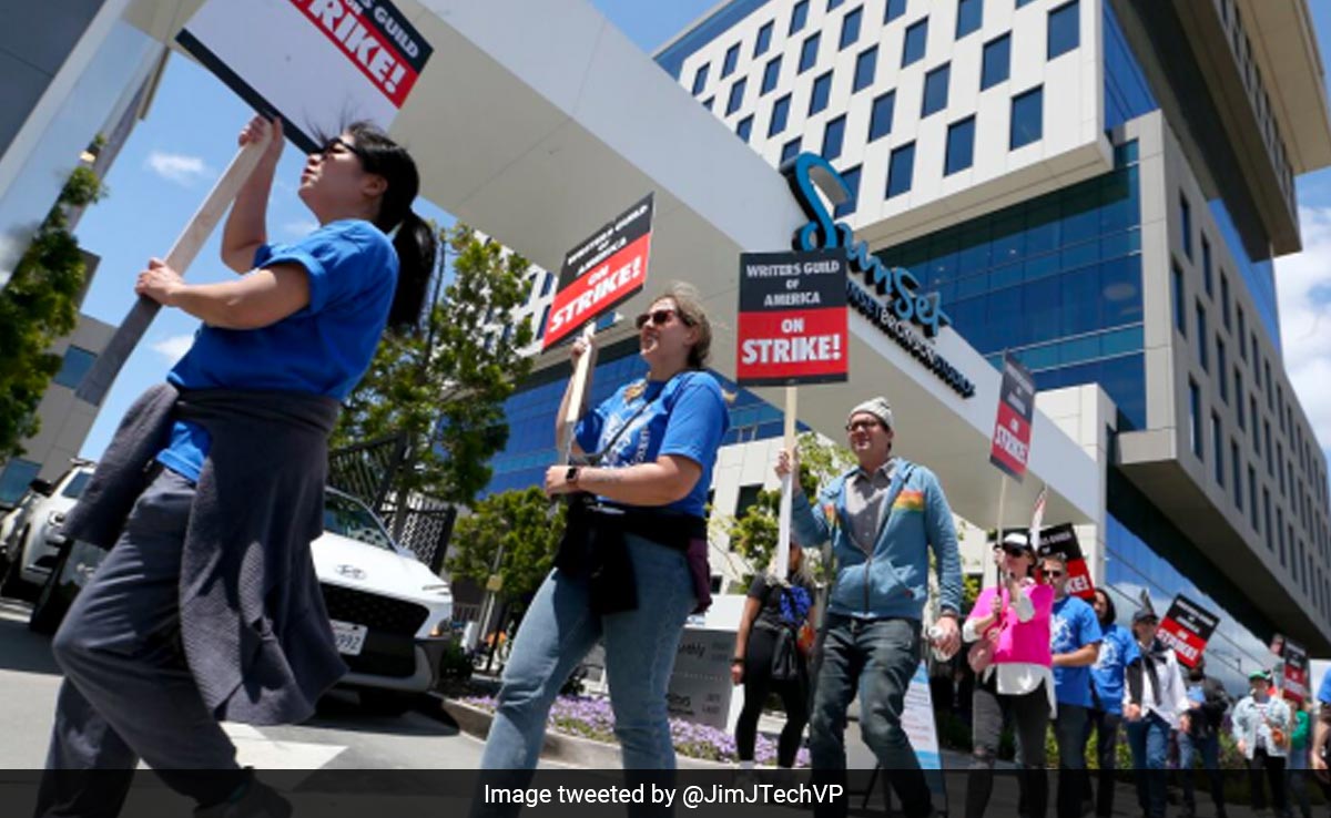 Hollywood Shut Down: Actors And Writers On Strike – What This Means For Film And TV Hollywood Shut Down: Actors And Writers On Strike – What This Means For Film And TV