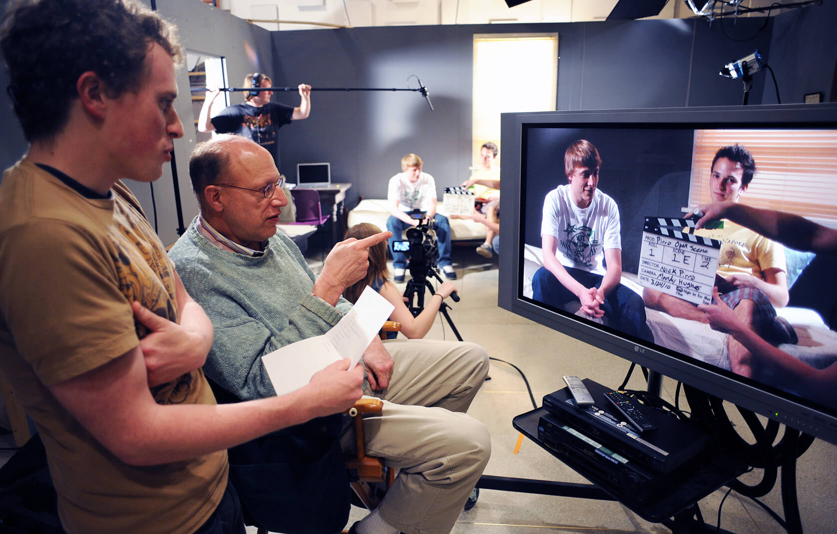 Hollywood Shut Down: Double Strike Impacts Film And Television Production Hollywood Shut Down: Double Strike Impacts Film And Television Production