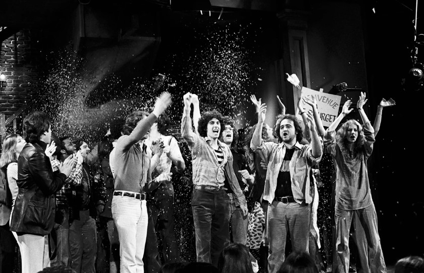 How Saturday Night Live Launched Counting Crows To Mainstream Fame (1995) How Saturday Night Live Launched Counting Crows To Mainstream Fame (1995)