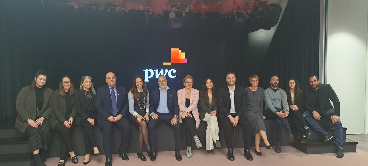 Η Ελλάδα: Στόχος Παγκόσμιο Ναυτιλιακό Κέντρο; Η Ελλάδα: Στόχος Παγκόσμιο Ναυτιλιακό Κέντρο;