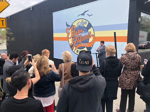 Increased Calls For Staten Island Restaurant After Netflix Movie Premiere Increased Calls For Staten Island Restaurant After Netflix Movie Premiere