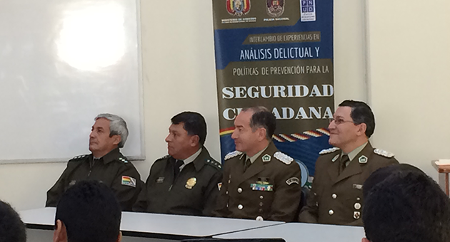 Instalaciones Del CNE Bajo Fuerte Vigilancia De La Policía Nacional Instalaciones Del CNE Bajo Fuerte Vigilancia De La Policía Nacional