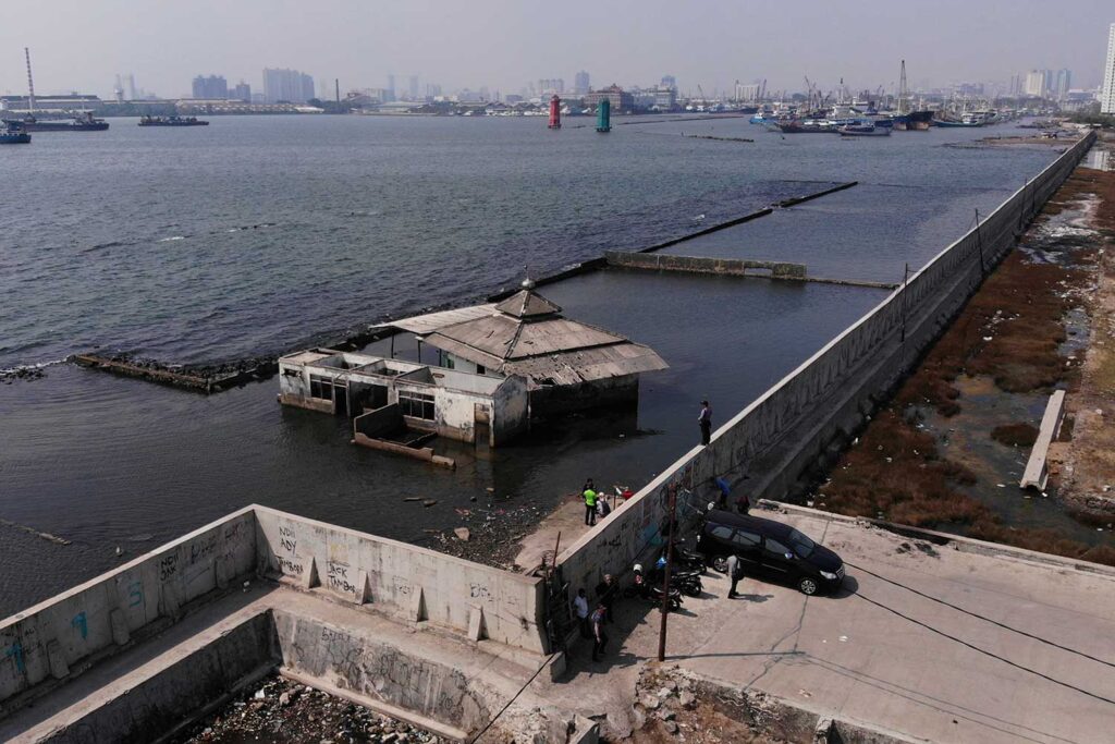 Investasi Swasta Dalam Pembangunan Giant Sea Wall Di Indonesia Investasi Swasta Dalam Pembangunan Giant Sea Wall Di Indonesia