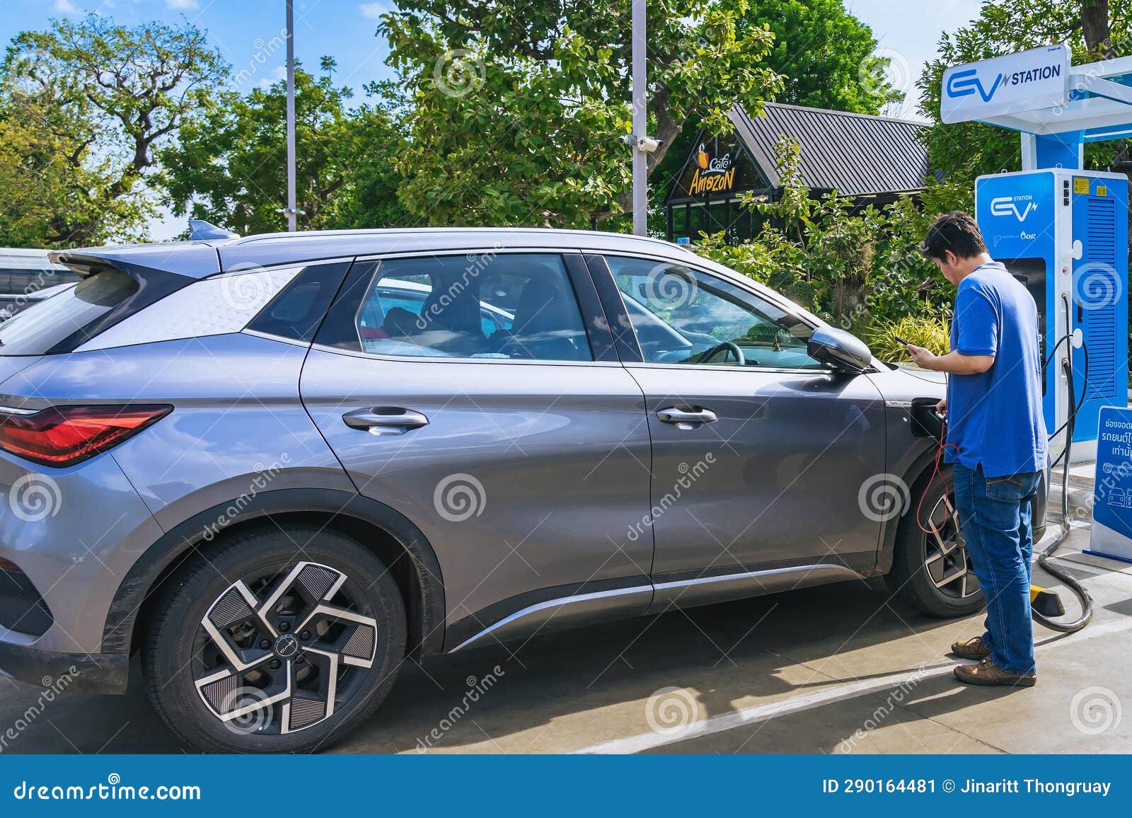 Is 5-Minute EV Charging Possible? A BYD Test Drive Is 5-Minute EV Charging Possible? A BYD Test Drive