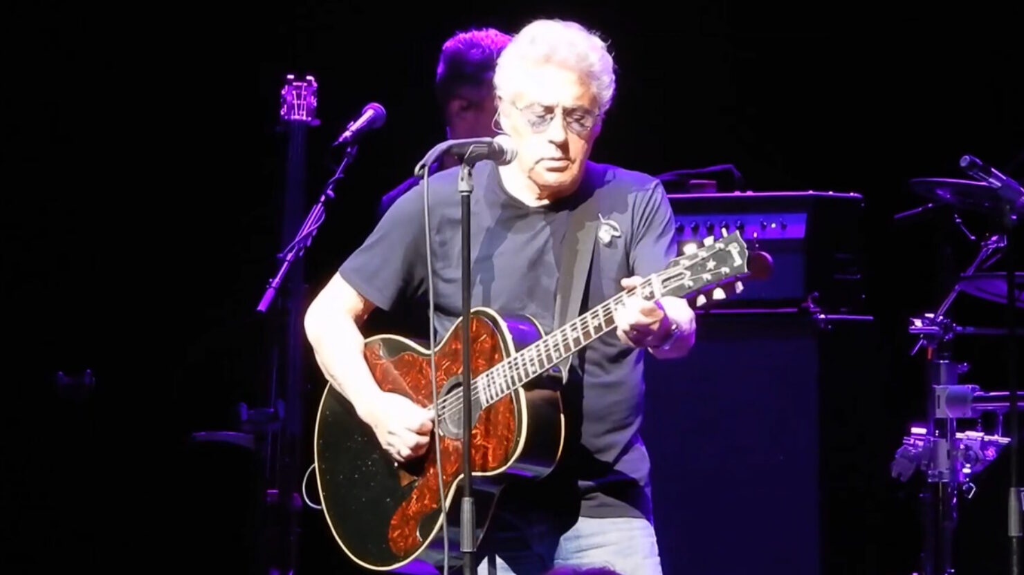 Is Roger Daltrey Losing His Sight And Hearing? A Concerning Update Is Roger Daltrey Losing His Sight And Hearing? A Concerning Update