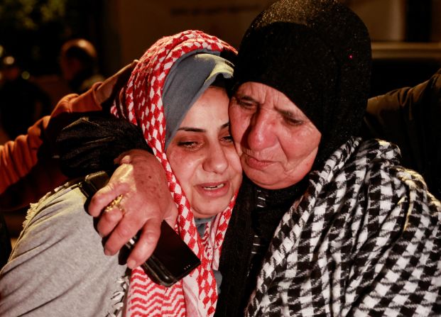 Israeli Women Veterans Call For Release Of Gaza Prisoners Israeli Women Veterans Call For Release Of Gaza Prisoners