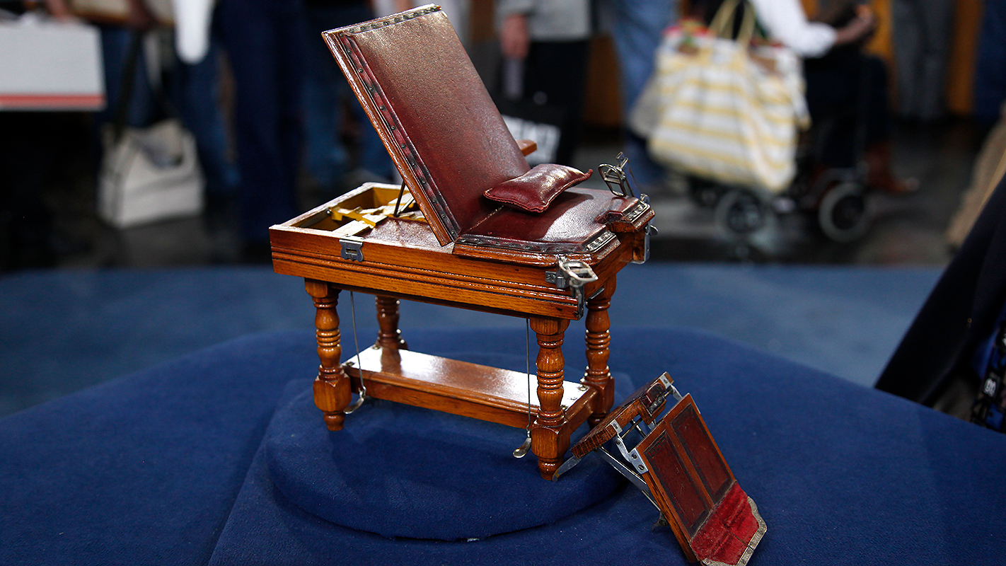 Jail Time For Antiques Roadshow Pair: National Treasure Smuggling Conviction Jail Time For Antiques Roadshow Pair: National Treasure Smuggling Conviction