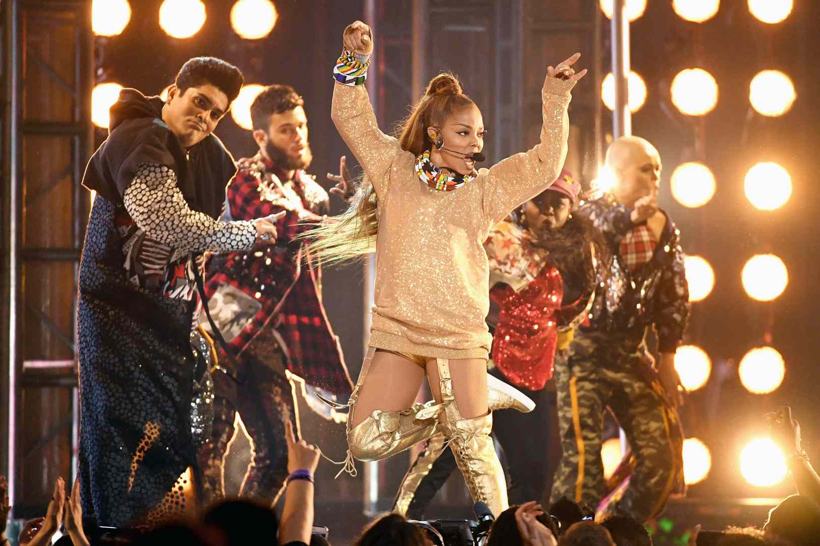 Janet Jackson To Receive ICON Award At 2025 American Music Awards Janet Jackson To Receive ICON Award At 2025 American Music Awards
