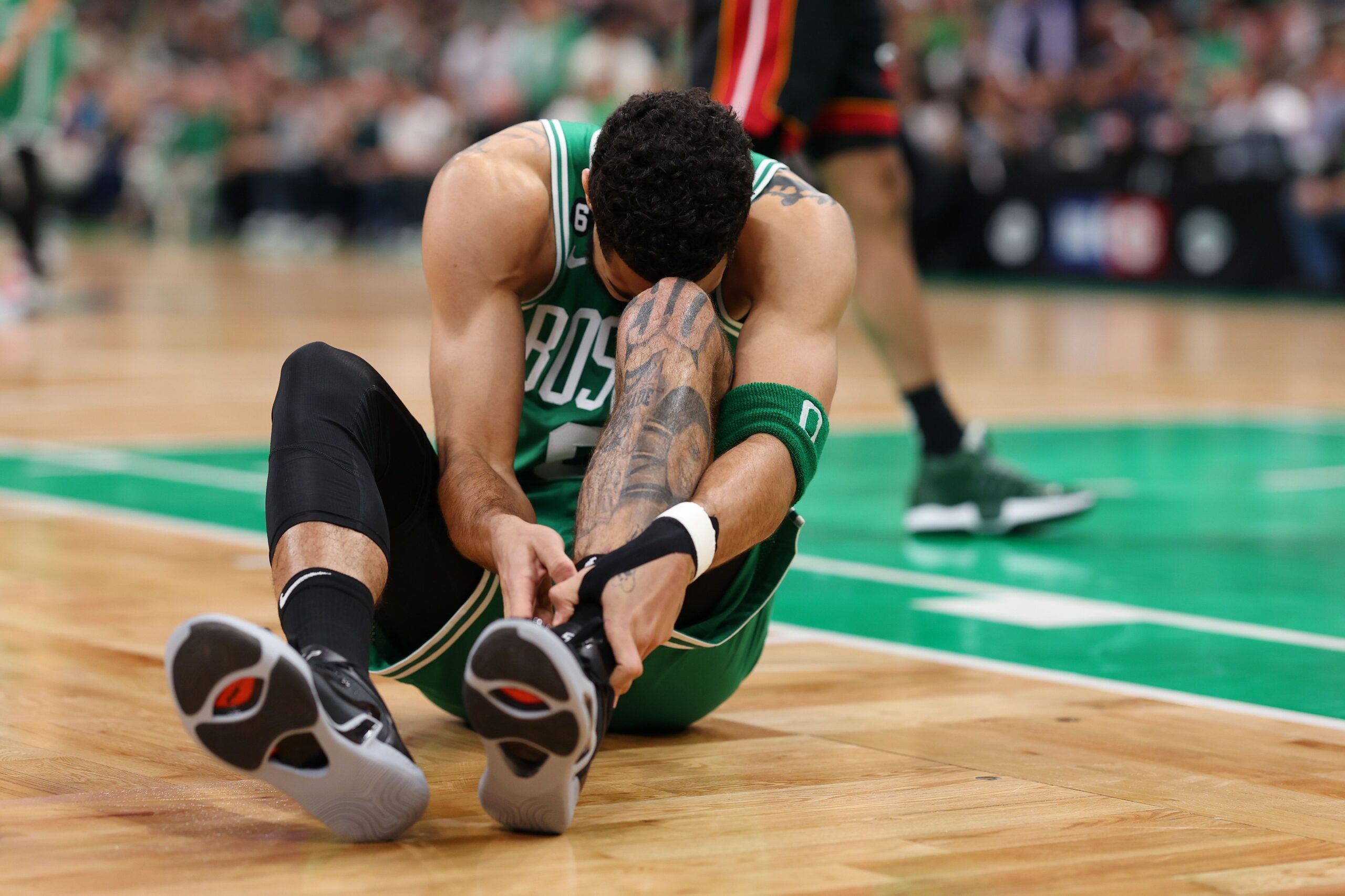 Jayson Tatum's Ankle: Examining The Severity And Implications For The Boston Celtics Jayson Tatum's Ankle: Examining The Severity And Implications For The Boston Celtics