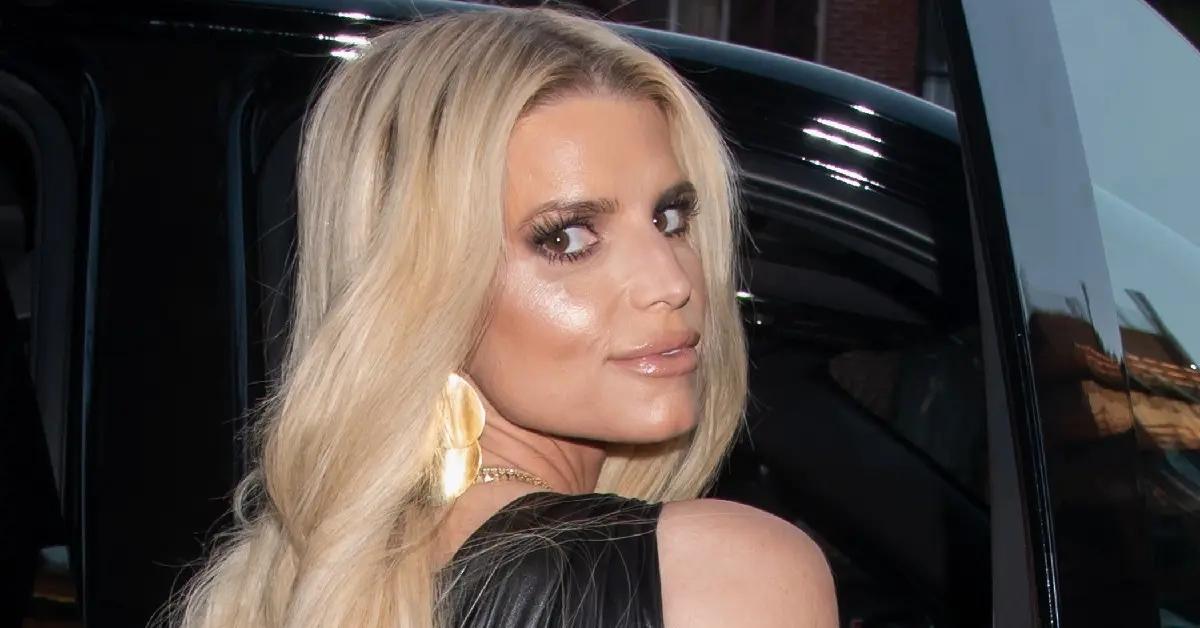 Jessica Simpson And Jeremy Renner: Exploring Their Relationship History Jessica Simpson And Jeremy Renner: Exploring Their Relationship History