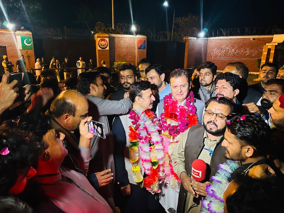ججز کیلئے طبی تحفظ: لاہور ہائیکورٹ اور ضلعی عدلیہ کا اہم اقدام ججز کیلئے طبی تحفظ: لاہور ہائیکورٹ اور ضلعی عدلیہ کا اہم اقدام