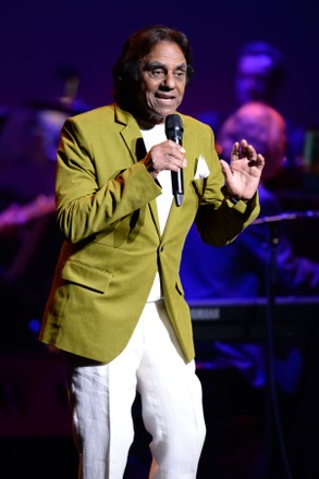 Johnny Mathis Announces Retirement From Concerts Due To Health Concerns Johnny Mathis Announces Retirement From Concerts Due To Health Concerns