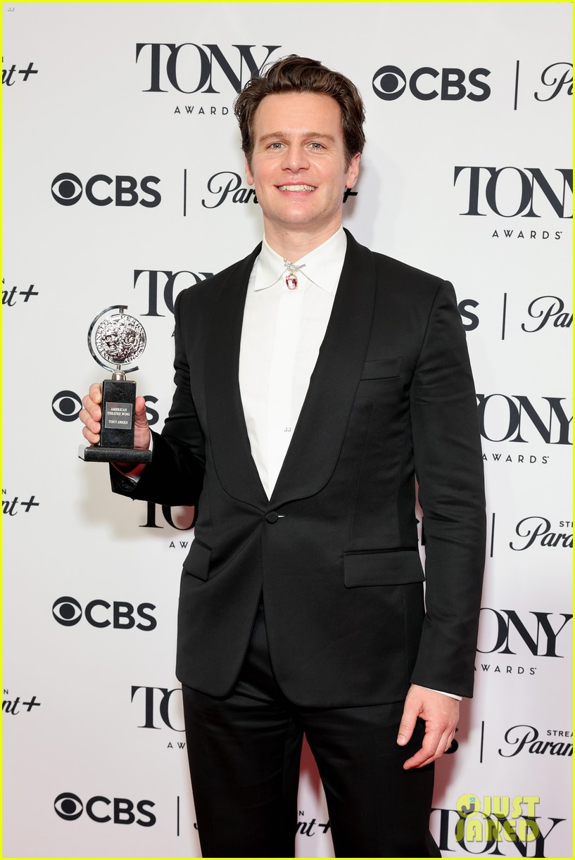 Jonathan Groff: Could Jonathan Groff: Could