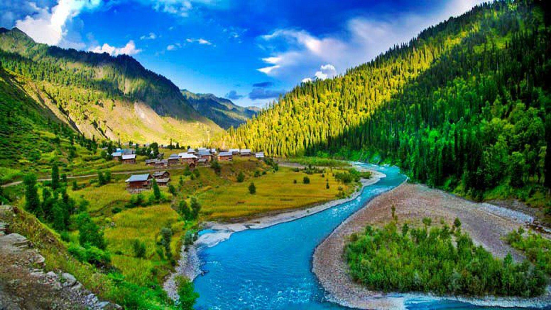 Jyoti Malhotra: YouTuber's Pahalgam Trip & Alleged Pakistan Links Before Terror Attack Jyoti Malhotra: YouTuber's Pahalgam Trip & Alleged Pakistan Links Before Terror Attack