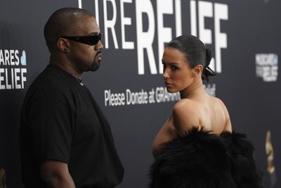 Kanye Westas Vėl Šokiruoja: Intymi Biancos Censori Nuotrauka Internete Kanye Westas Vėl Šokiruoja: Intymi Biancos Censori Nuotrauka Internete