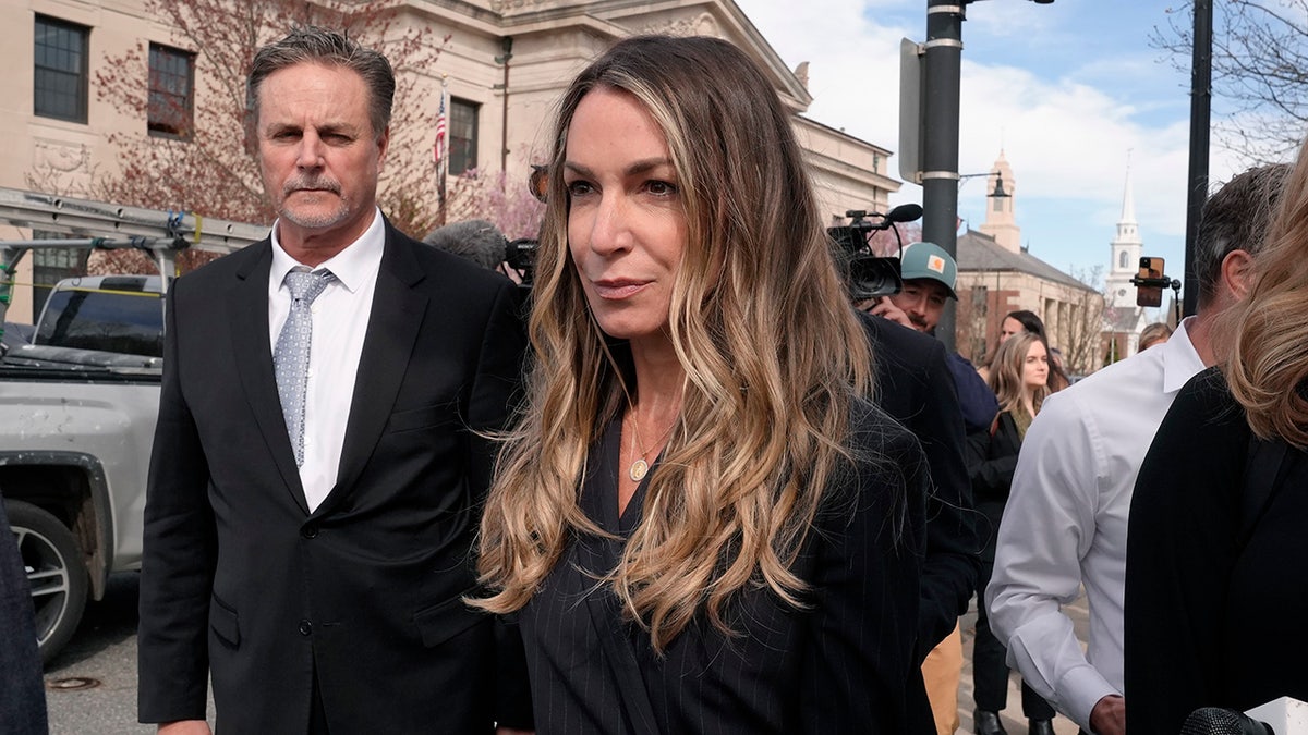 Karen Read Faces Court Again: Opening Statements In Second Murder Trial Karen Read Faces Court Again: Opening Statements In Second Murder Trial