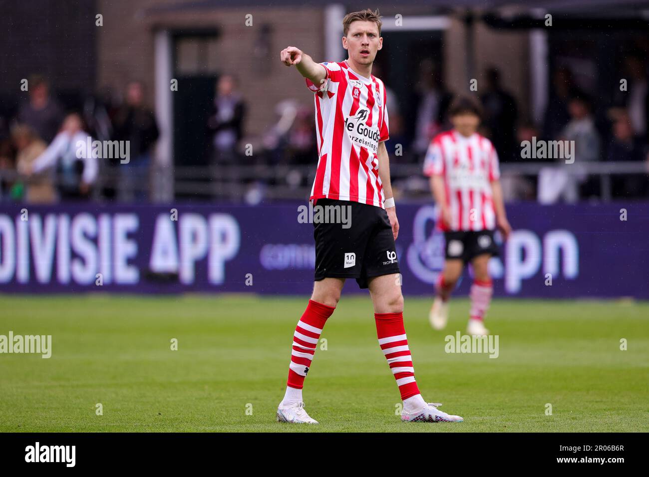 Kemenangan Dramatis PSV Atas Sparta Rotterdam: PSV Juara Eredivisie! Kemenangan Dramatis PSV Atas Sparta Rotterdam: PSV Juara Eredivisie!