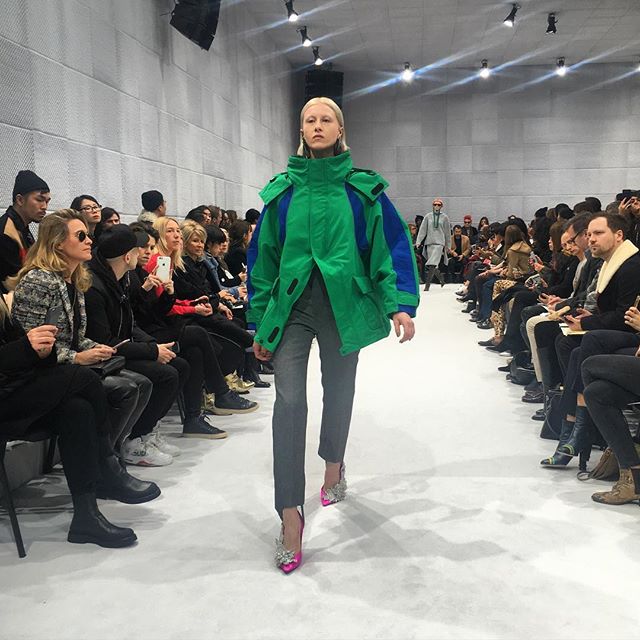 Kering Sales Decline: Demna Gvasalia's First Gucci Collection Unveiled In September Kering Sales Decline: Demna Gvasalia's First Gucci Collection Unveiled In September