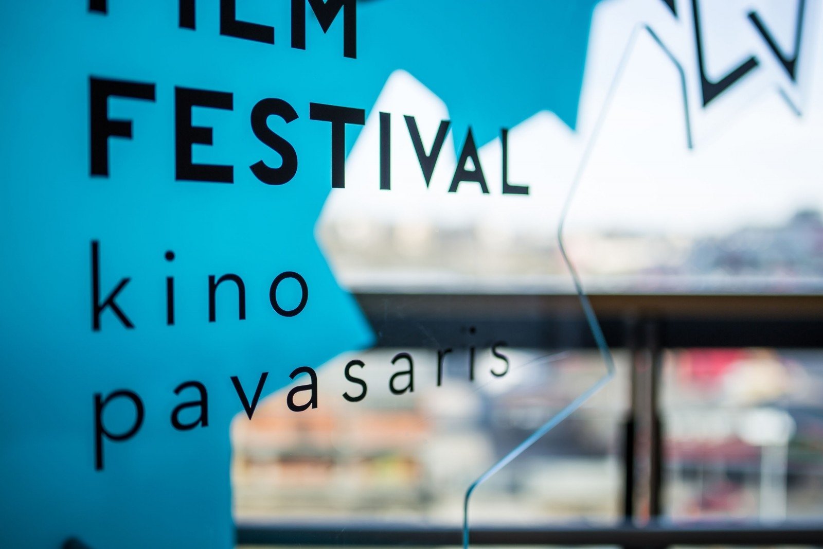 Kino Pavasaris: Žiūrimiausi Filmai Ir Sėkmės Paslaptys Kino Pavasaris: Žiūrimiausi Filmai Ir Sėkmės Paslaptys