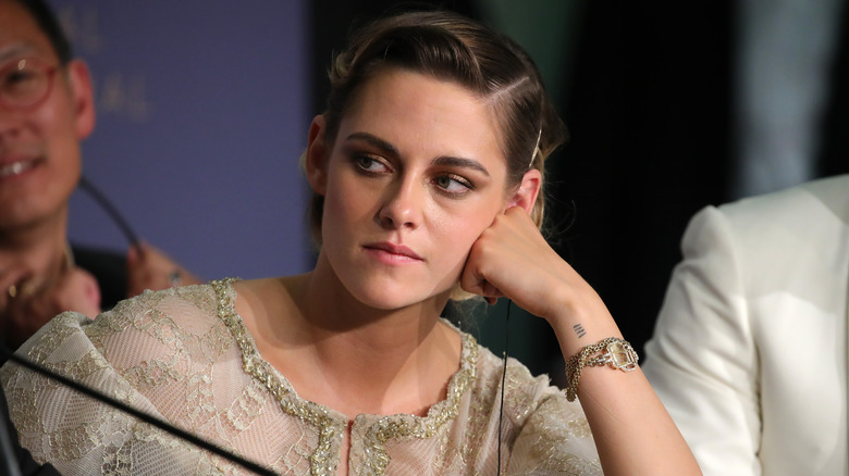 Kristen Stewart's Cannes Debut: Kristen Stewart's Cannes Debut: