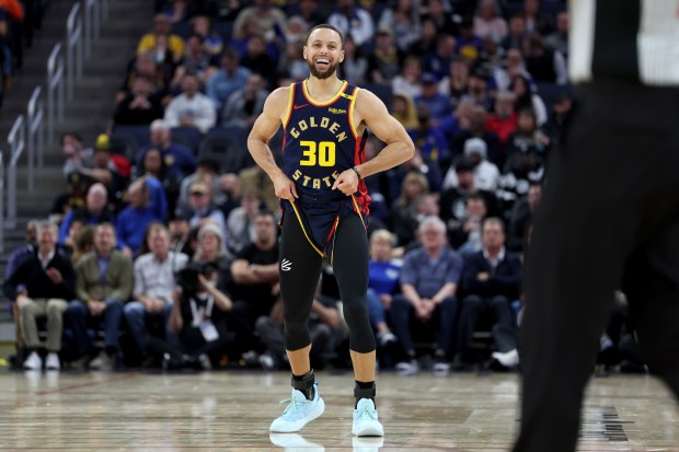 Kuminga's Return Fuels Warriors Victory: Curry, Kerr Reach Milestones Against Kings Kuminga's Return Fuels Warriors Victory: Curry, Kerr Reach Milestones Against Kings