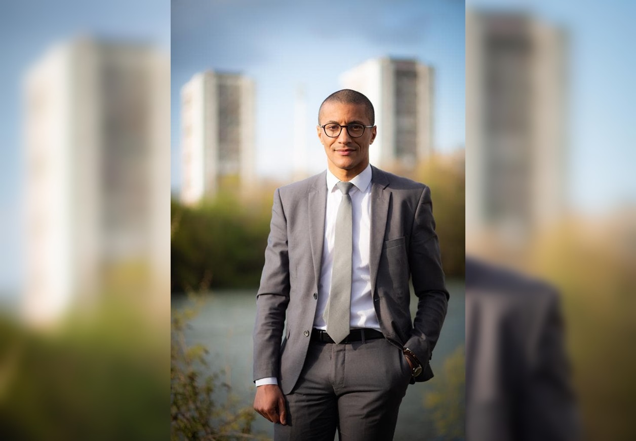 L'École De Saint-Ouen Déménage : Le Maire Karim Bouamrane Répond À Cyril Hanouna Et Aux Dealers L'École De Saint-Ouen Déménage : Le Maire Karim Bouamrane Répond À Cyril Hanouna Et Aux Dealers