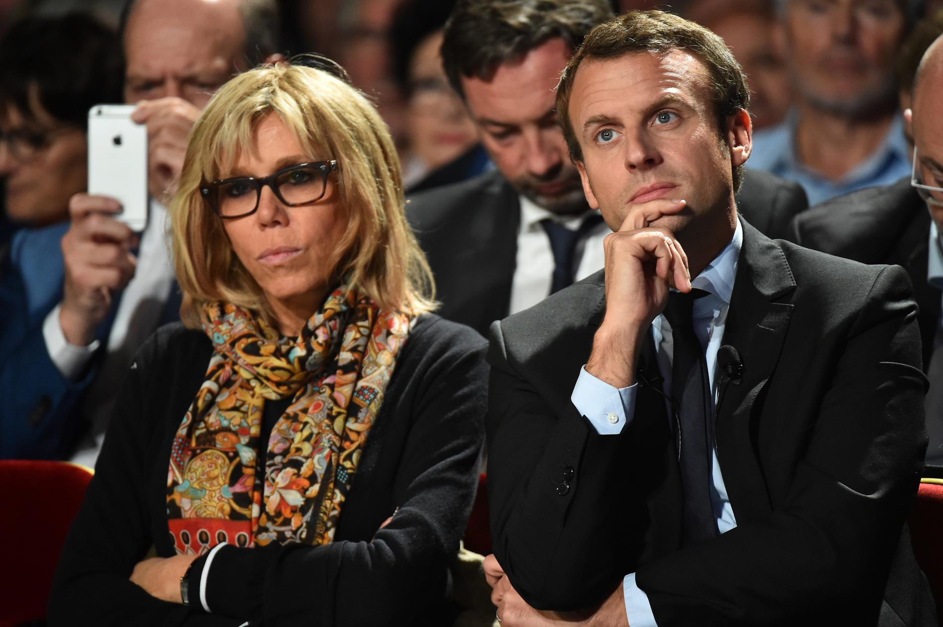 L'intimité D'Emmanuel Et Brigitte Macron: Un Récit Après Des Années De Vie Commune L'intimité D'Emmanuel Et Brigitte Macron: Un Récit Après Des Années De Vie Commune