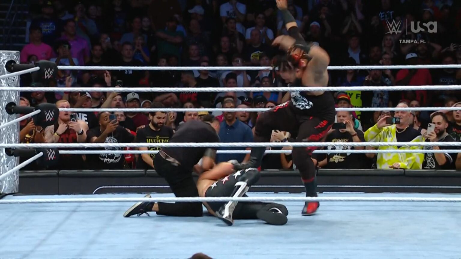 La Aparición Sorpresa De Lewis Capaldi En WWE SmackDown Tras Superar Problemas De Salud La Aparición Sorpresa De Lewis Capaldi En WWE SmackDown Tras Superar Problemas De Salud