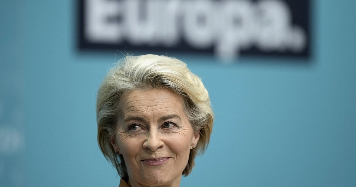 La Francia Si Sposta A Destra: Il Governo Bayrou Insegue Le Pen La Francia Si Sposta A Destra: Il Governo Bayrou Insegue Le Pen