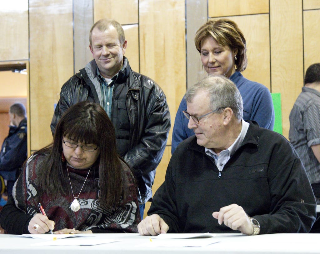 Landmark 10-Year Agreement Signed By Ottawa Indigenous Capital Group Landmark 10-Year Agreement Signed By Ottawa Indigenous Capital Group