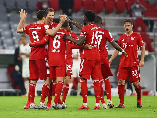 Last Home Game Victory: Bayern And Muller Celebrate Bundesliga Win Last Home Game Victory: Bayern And Muller Celebrate Bundesliga Win