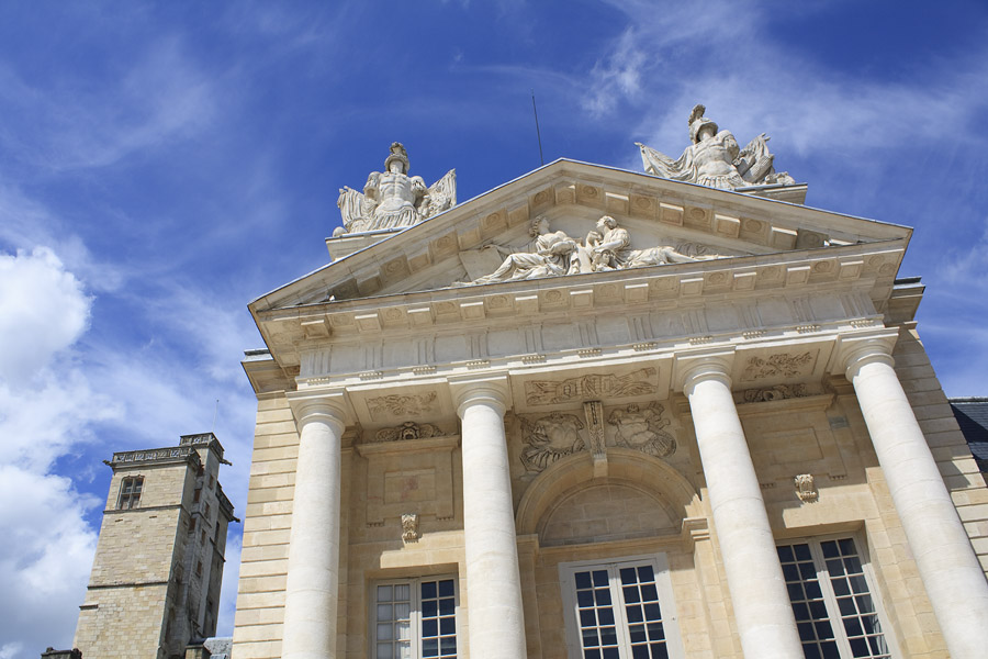 Le Rôle De La Ville De Dijon Face Aux Problèmes D'Épicure À La Cité De La Gastronomie Le Rôle De La Ville De Dijon Face Aux Problèmes D'Épicure À La Cité De La Gastronomie
