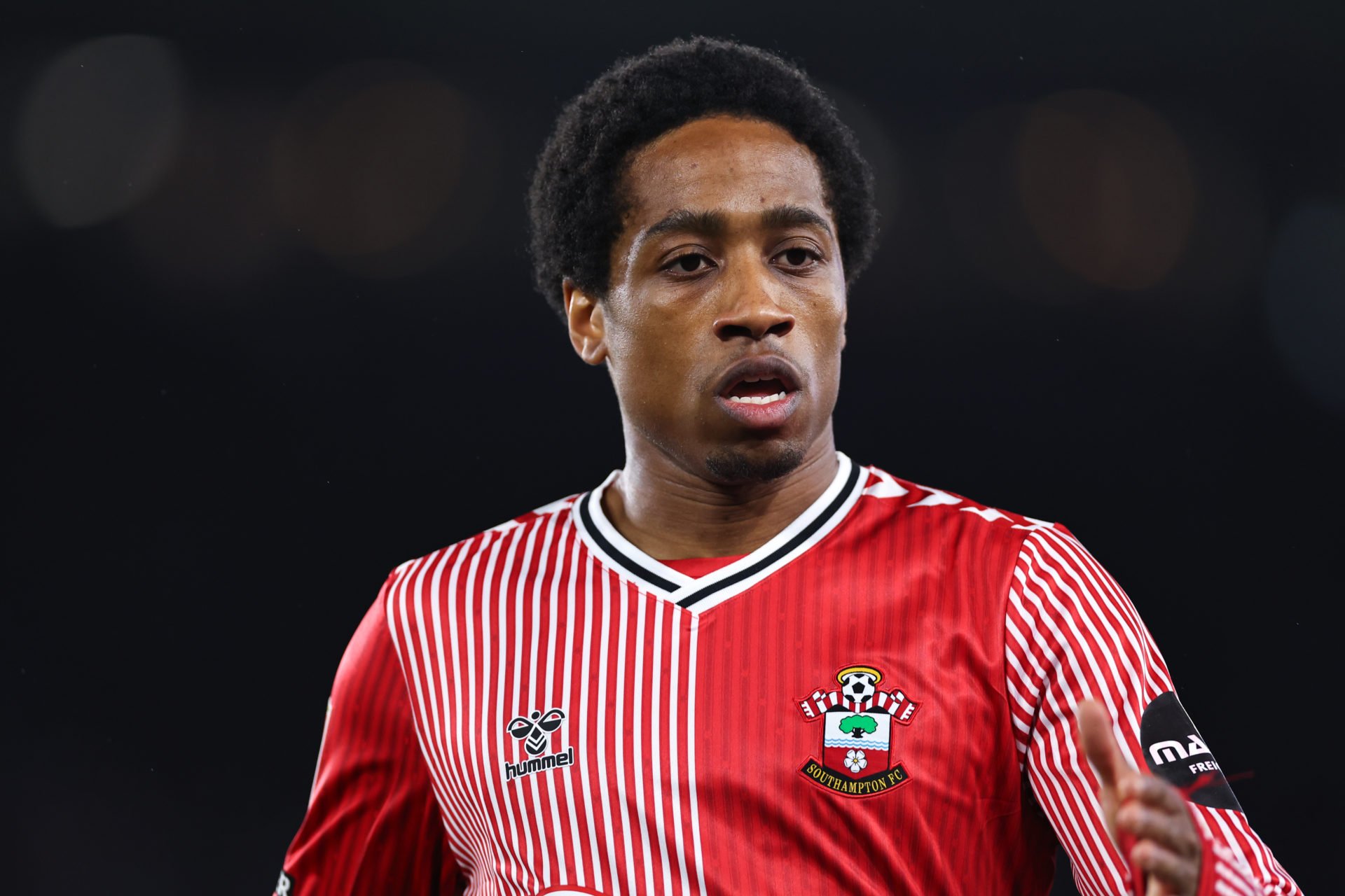 Leeds United's Pursuit Of Kyle Walker-Peters: Transfer Update Leeds United's Pursuit Of Kyle Walker-Peters: Transfer Update