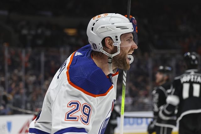 Leon Draisaitl Injury: Oilers Leading Scorer Leaves Game Leon Draisaitl Injury: Oilers Leading Scorer Leaves Game
