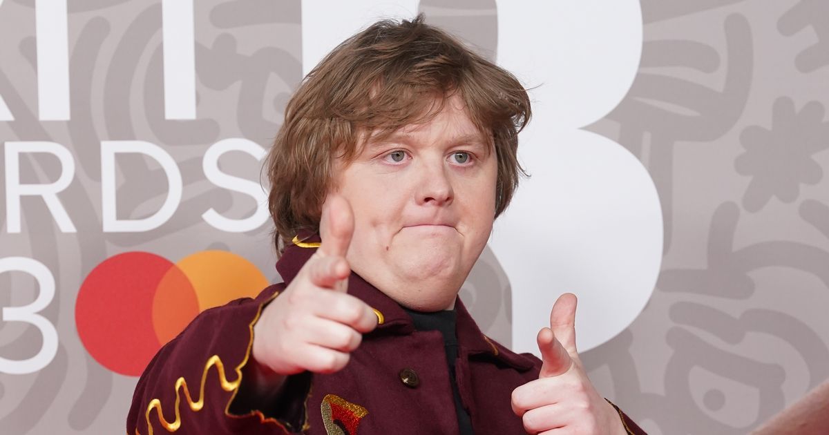 Lewis Capaldi's Surprise Return: First Performance Since 2023 At Tom Walker Charity Gig Lewis Capaldi's Surprise Return: First Performance Since 2023 At Tom Walker Charity Gig