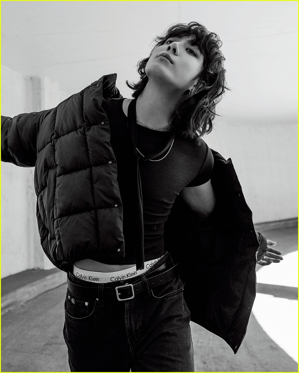 Lily Collins' Sizzling New Calvin Klein Campaign: Photos Lily Collins' Sizzling New Calvin Klein Campaign: Photos