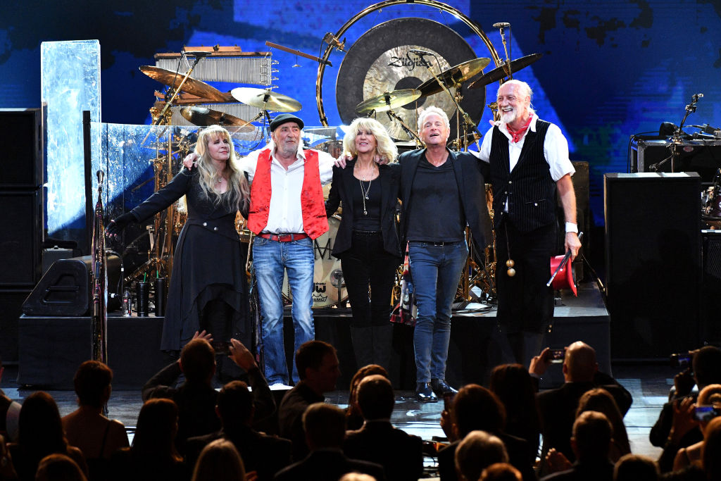 Lindsey Buckingham And Mick Fleetwood Reunite: A Fleetwood Mac Reunion? Lindsey Buckingham And Mick Fleetwood Reunite: A Fleetwood Mac Reunion?