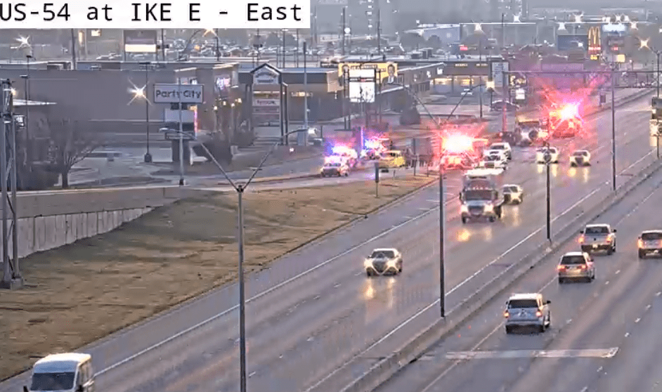 LIVE: Emergency Response To Princess Road Accident – Pedestrian Injured LIVE: Emergency Response To Princess Road Accident – Pedestrian Injured