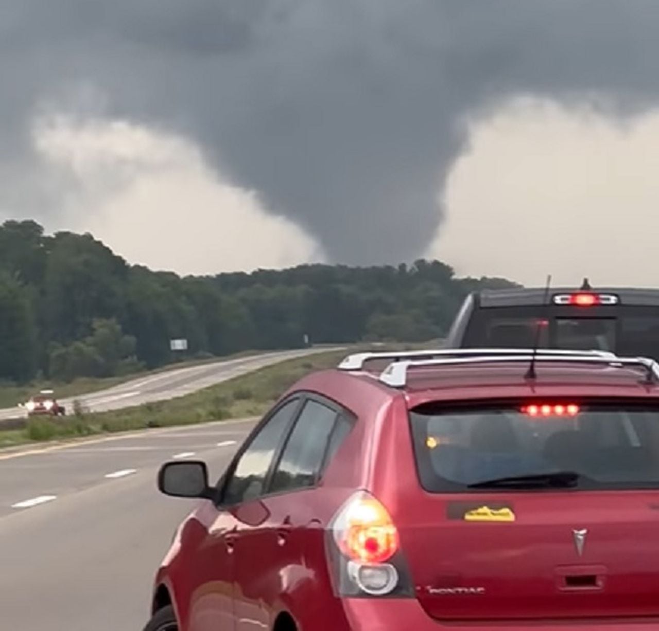 Louisville Declares State Of Emergency: Tornado And Major Flooding Expected Louisville Declares State Of Emergency: Tornado And Major Flooding Expected