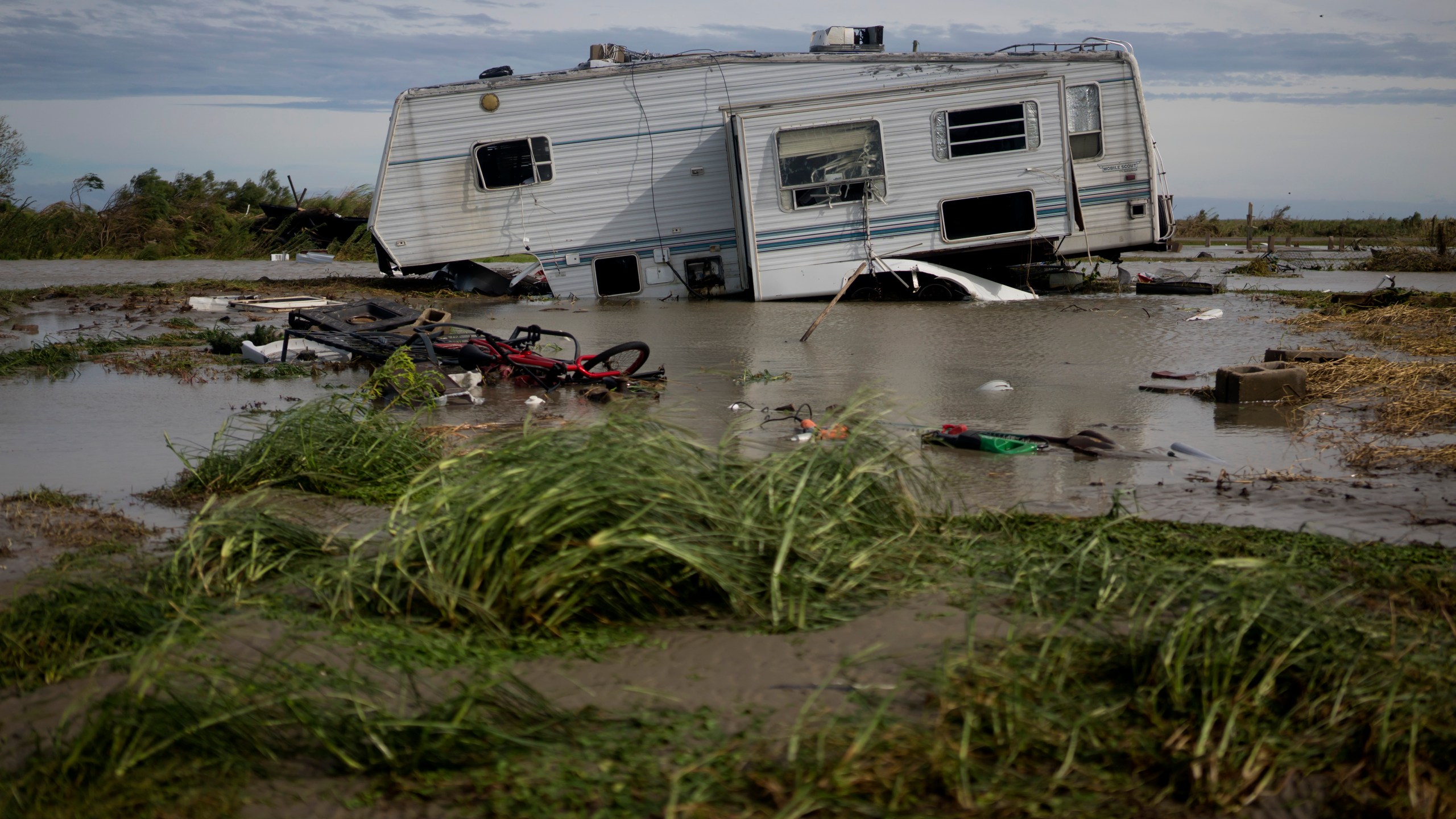 Louisville Declares State Of Emergency: Tornado Damage And Major Flooding Expected Louisville Declares State Of Emergency: Tornado Damage And Major Flooding Expected