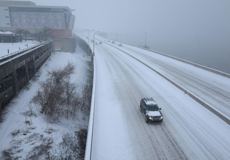 Louisville's Devastating Start To 2025: Snow, Tornadoes, And Historic Flooding